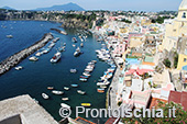 Marina Corricella, il borgo incantato di Procida 2